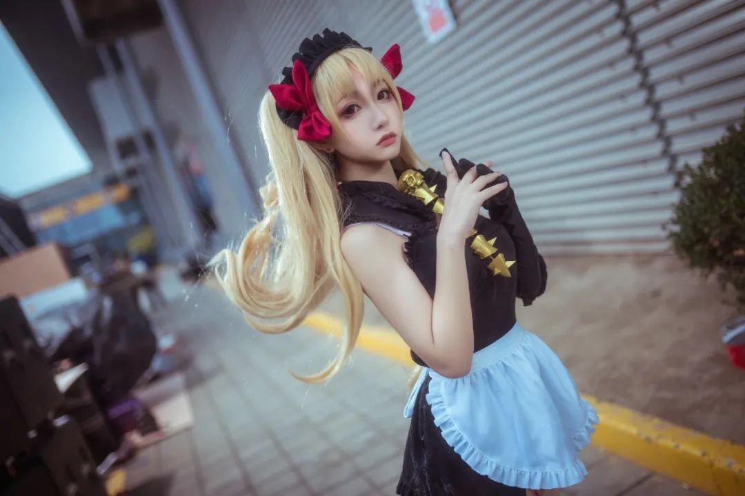 二次元cosplay美图:艾蕾同人女仆装,可爱与性感兼具