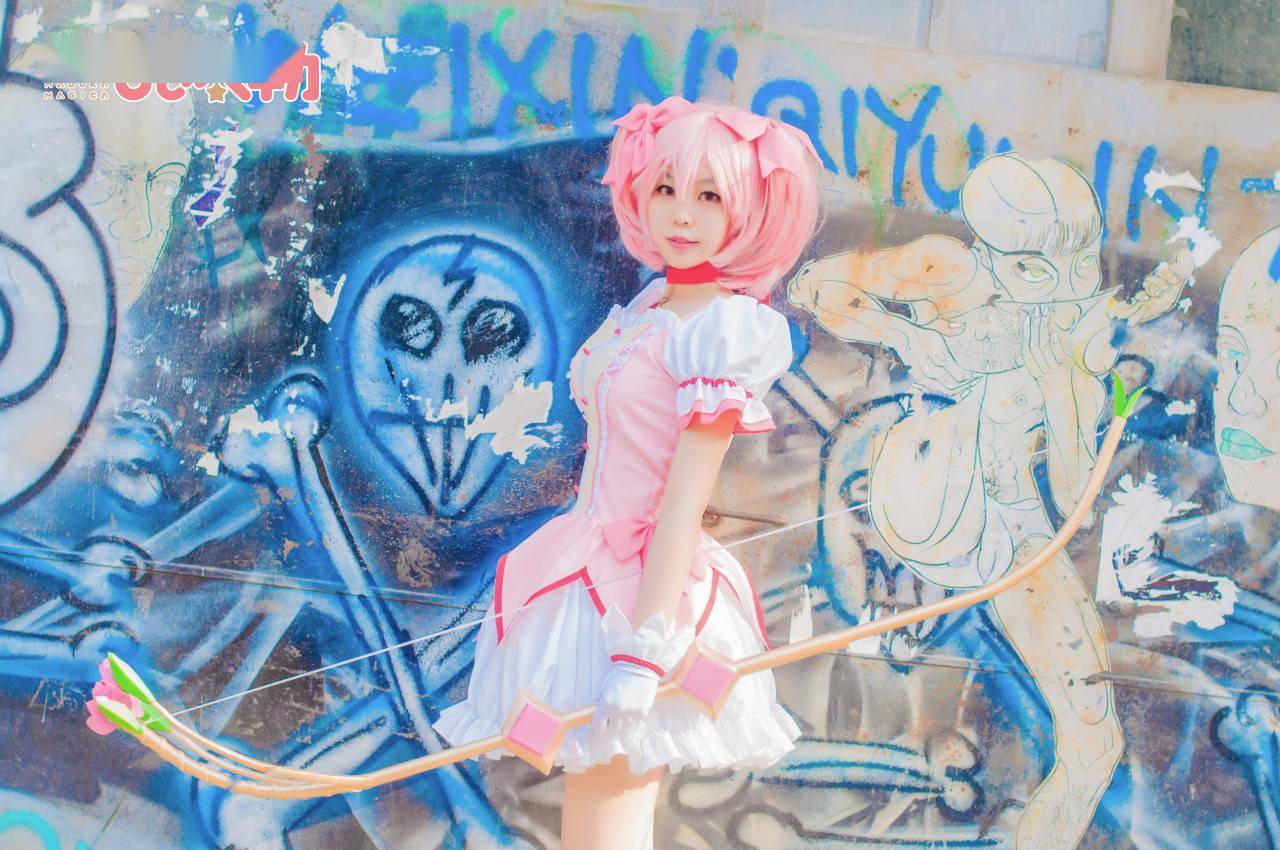魔法少女小圆鹿目圆cosplay