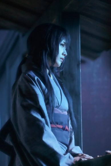 真人电影浪客剑心最终章后篇女主特写剧照64日上映