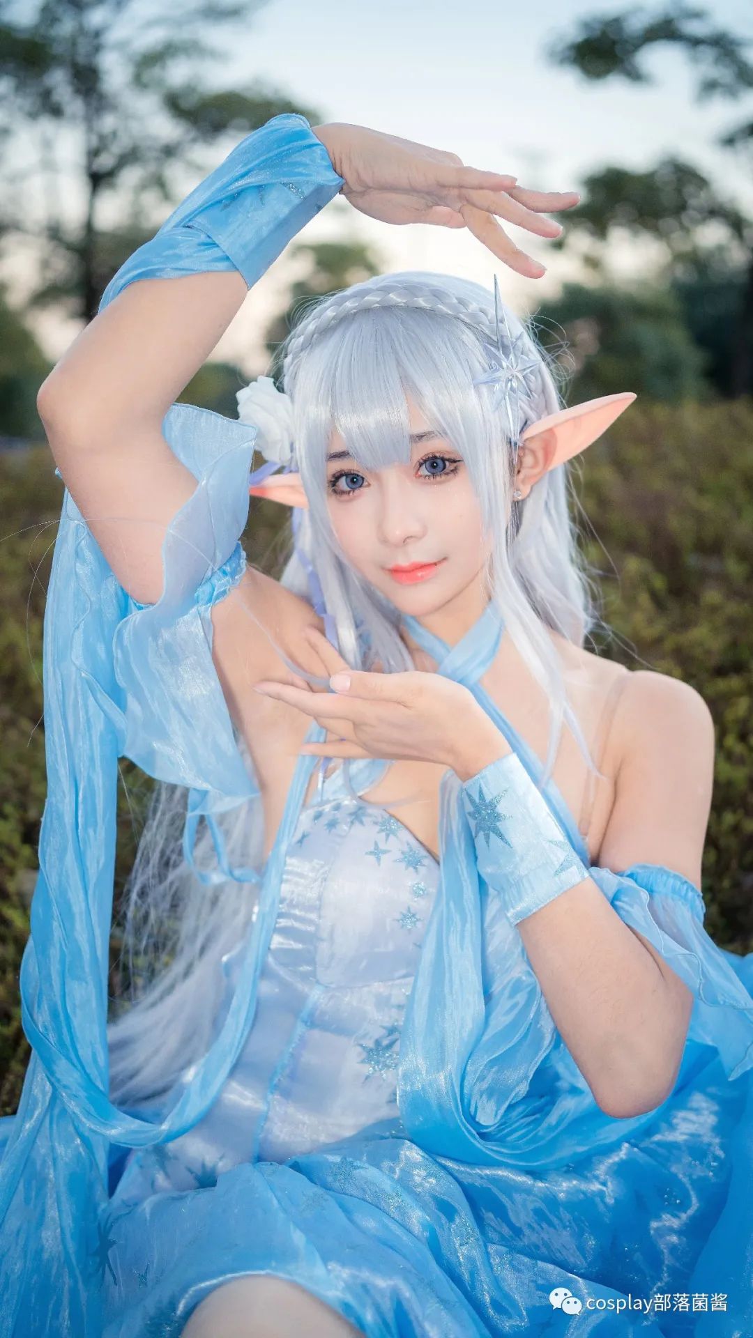 cosplay二次元角色,cosplay舞蹈 cos二次元cos大赏水晶礼服艾米莉亚